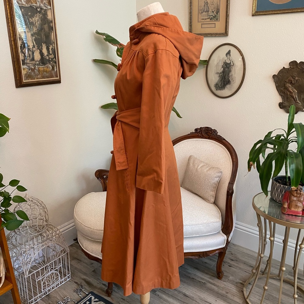 Vintage 1960s Sidney bitterman mustard trench